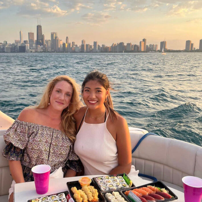 chicago skyline yacht cruise